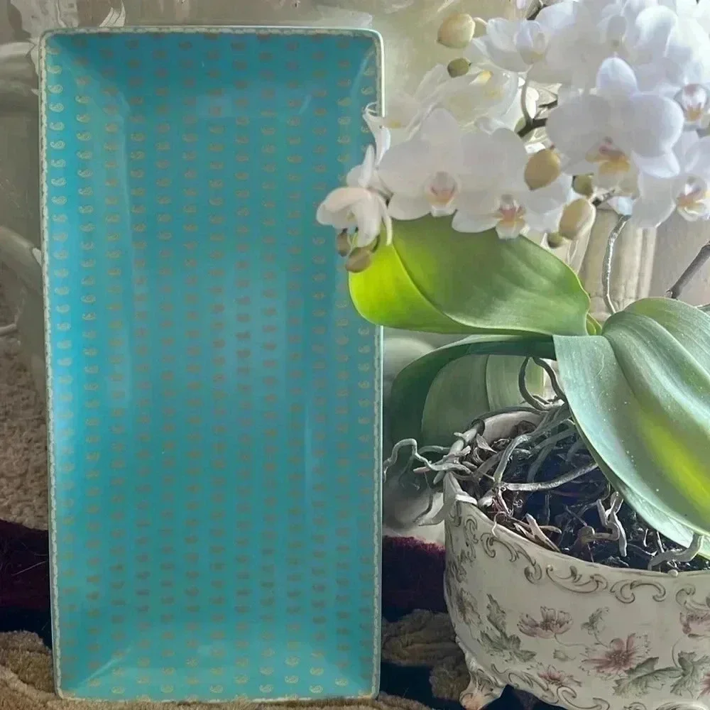 William Sonoma Turquoise with Gold-Tone Paisley Print on and around Edges